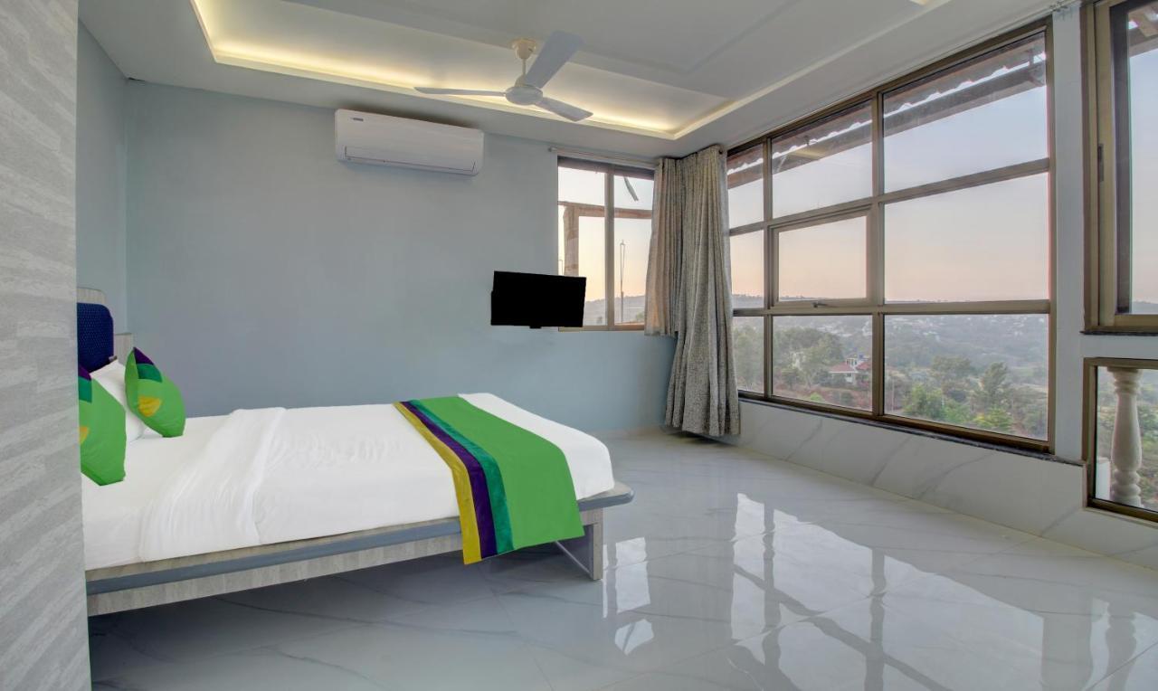 Treebo Jeevan Village Panchgani Extérieur photo