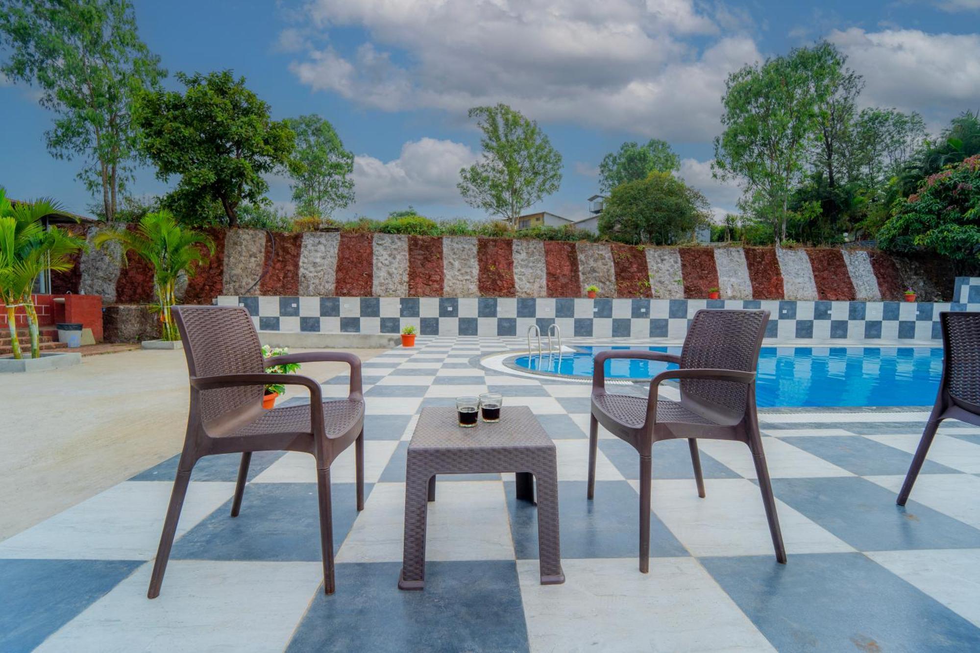 Treebo Jeevan Village Panchgani Extérieur photo